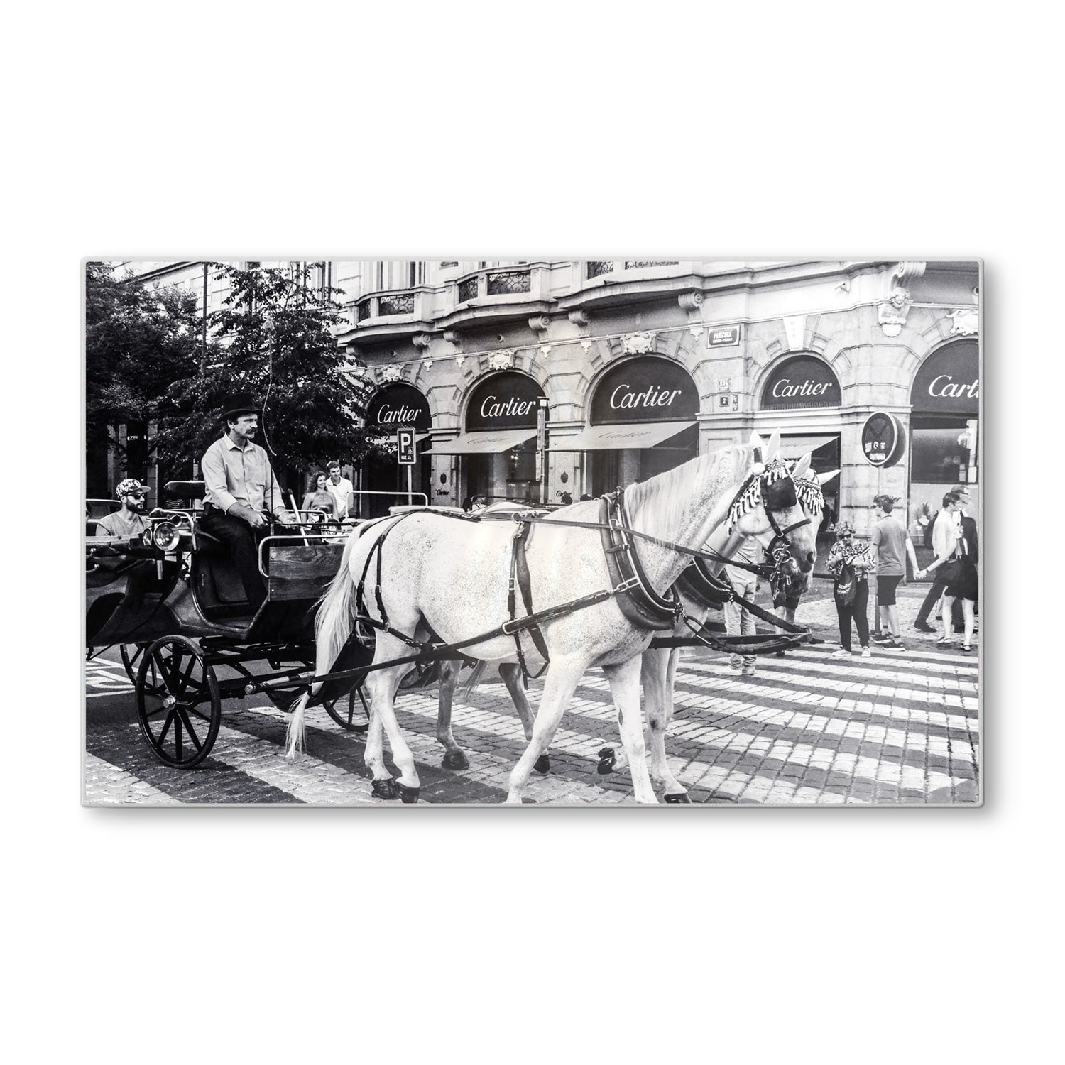 Schneidebrett - Pferd und Wagen vor Cartier-Geschäft
