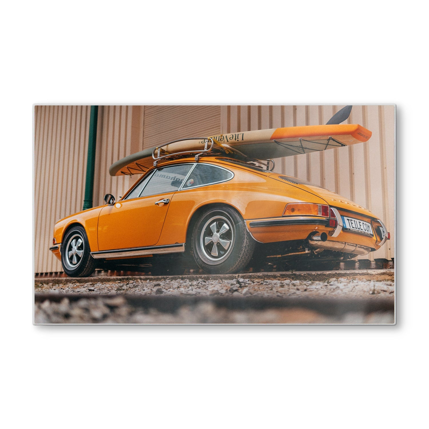 Schneidebrett - Porsche mit Surfbrett