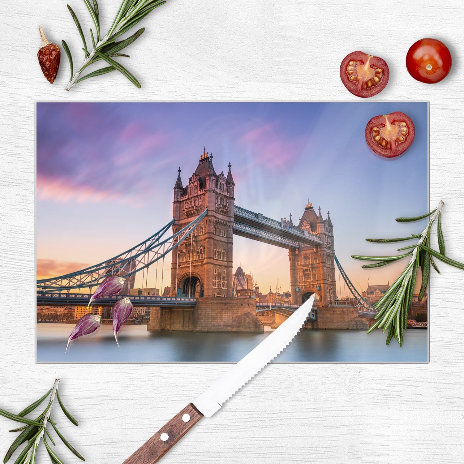 Schneidebrett - Tower Bridge bei Sonnenuntergang