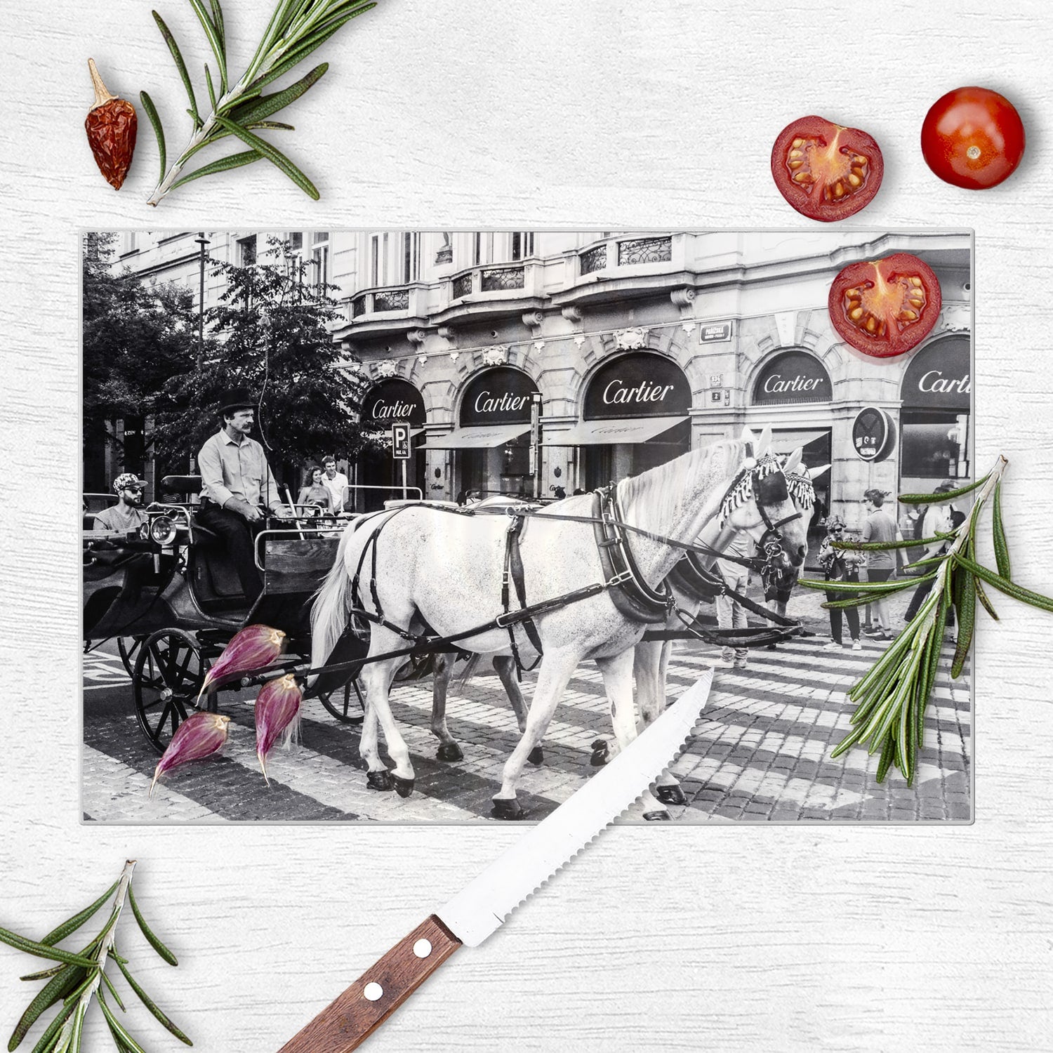 Schneidebrett - Pferd und Wagen vor Cartier-Geschäft