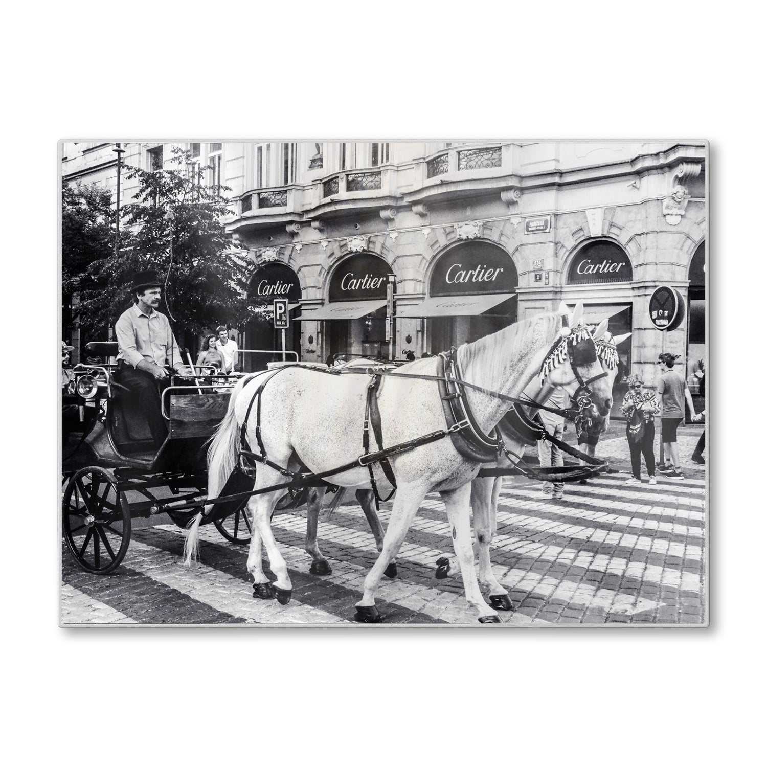 Schneidebrett - Pferd und Wagen vor Cartier-Geschäft