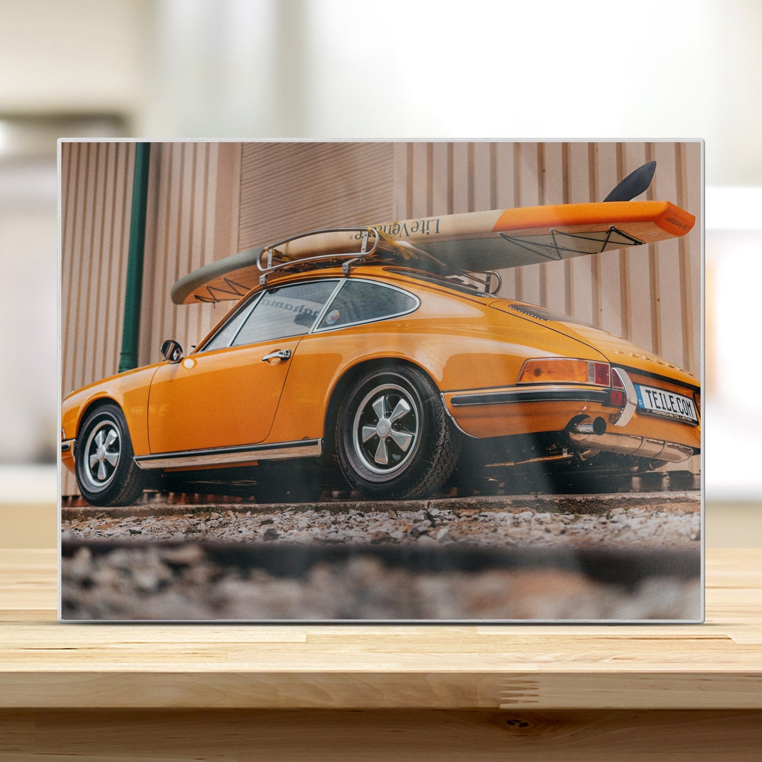 Schneidebrett - Porsche mit Surfbrett