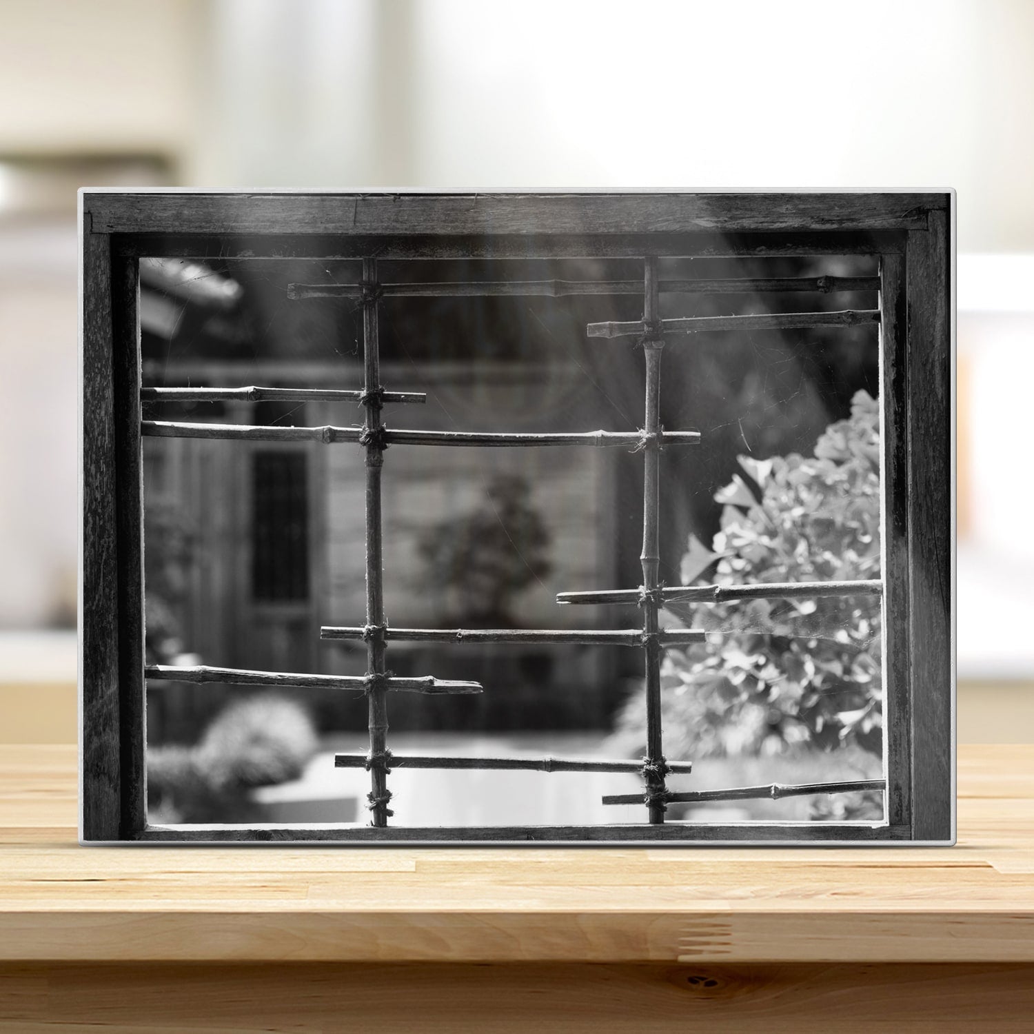 Schneidebrett - Schwarz-weiß Fenster