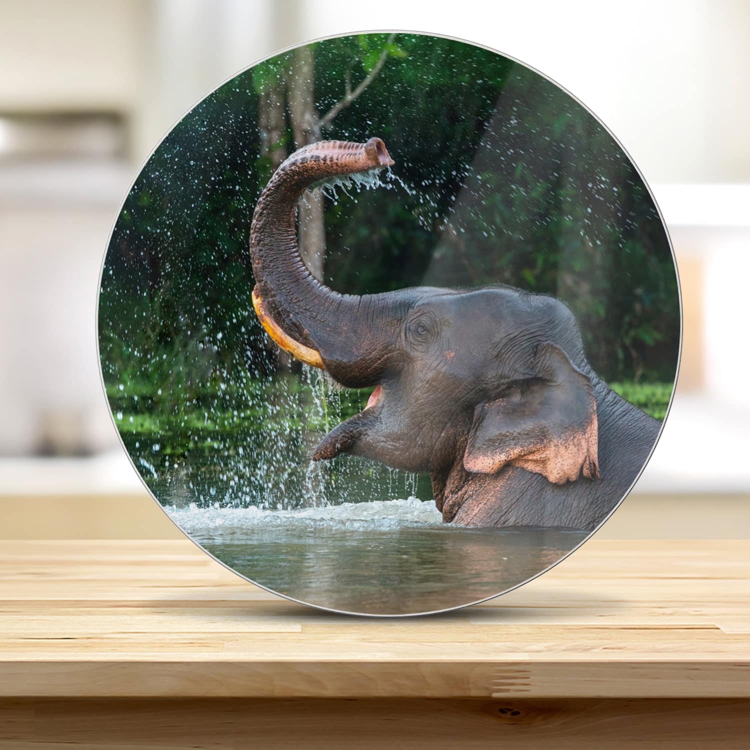 Schneidebrett Rund - Badender Elefant