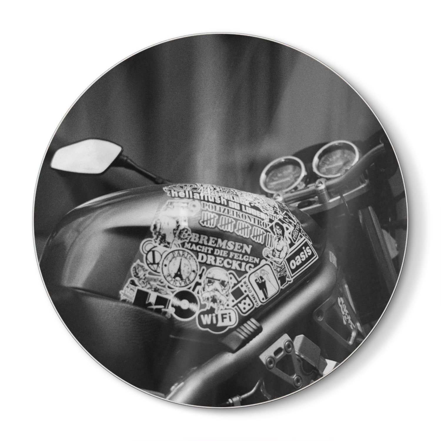 Schneidebrett Rund - Motorrad mit Stickern