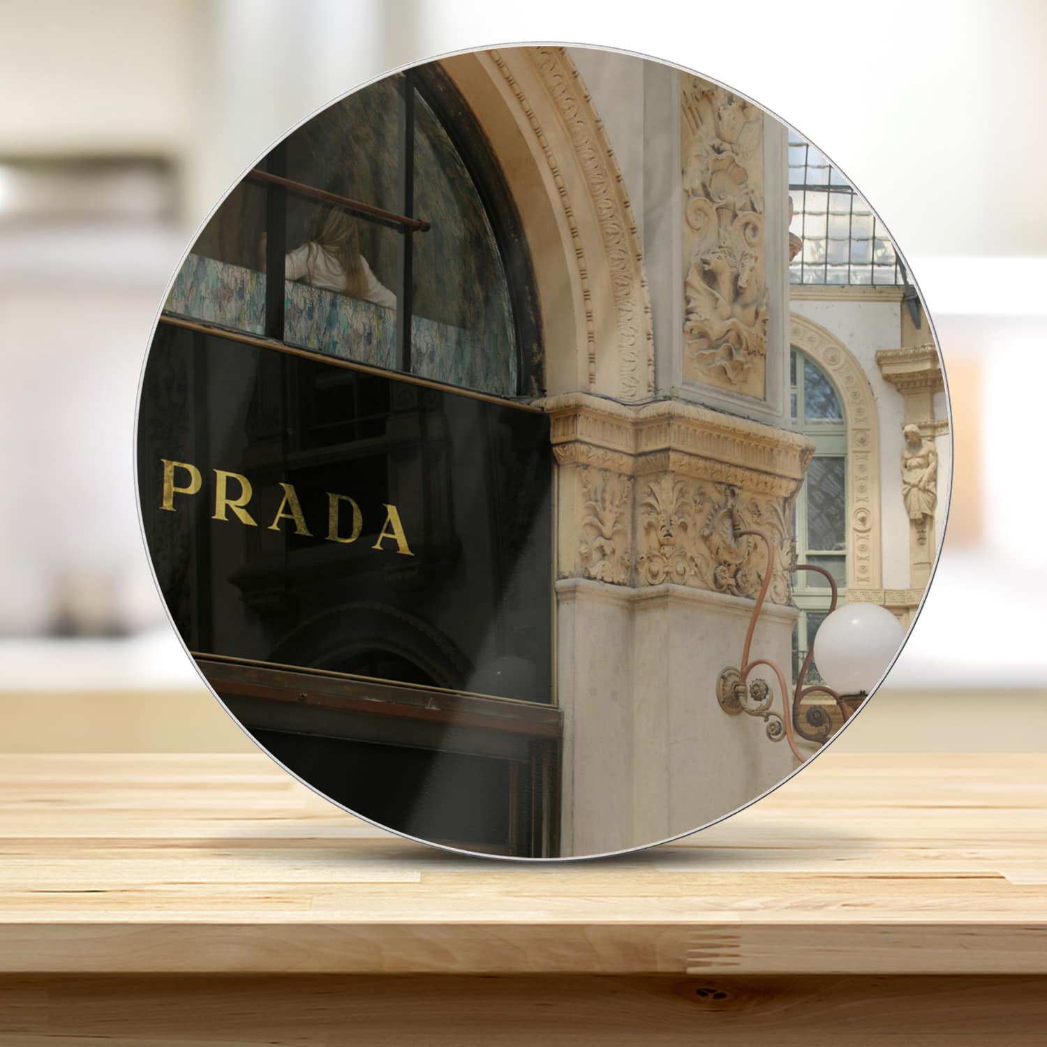Schneidebrett Rund - Prada-Geschäft