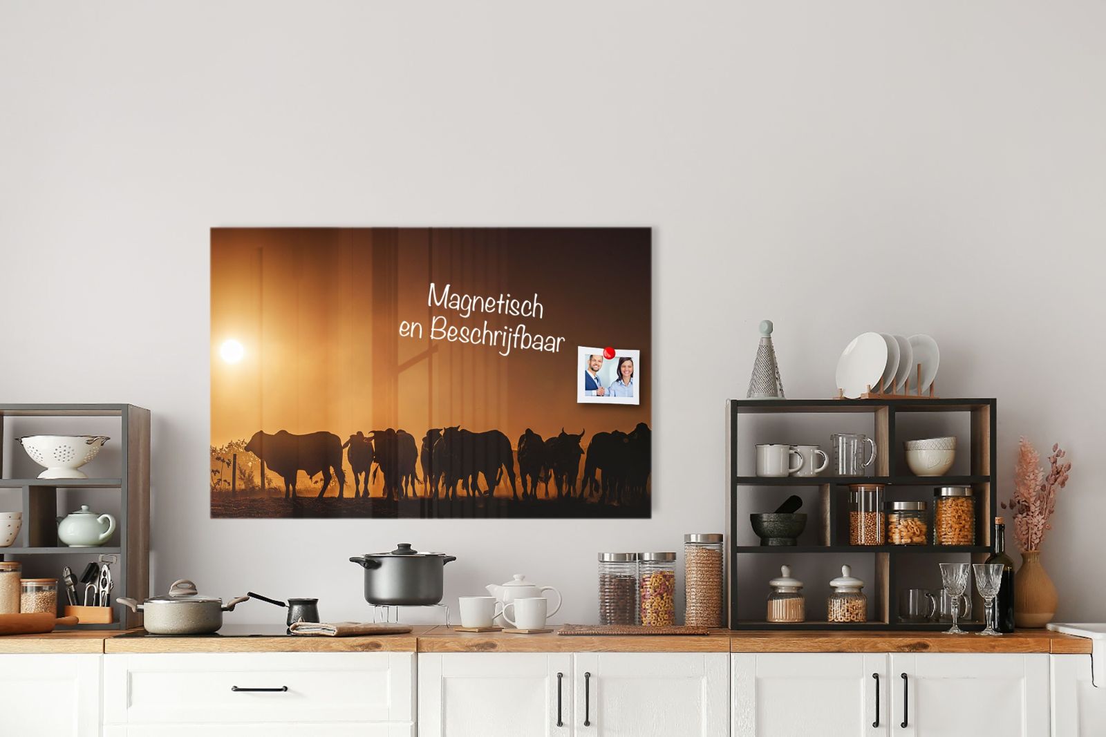 Glas-Whiteboard Tiere am Horizont – magnetisch, kratzfest & rahmenlos