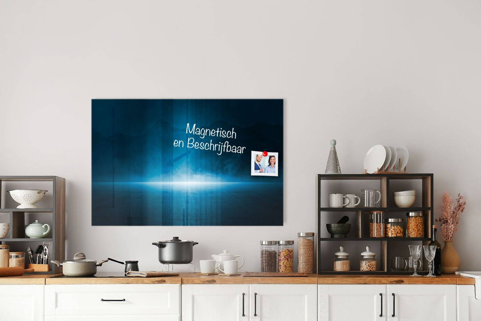 Glas-Whiteboard Dunkelblauer Hintergrund – magnetisch, kratzfest & rahmenlos