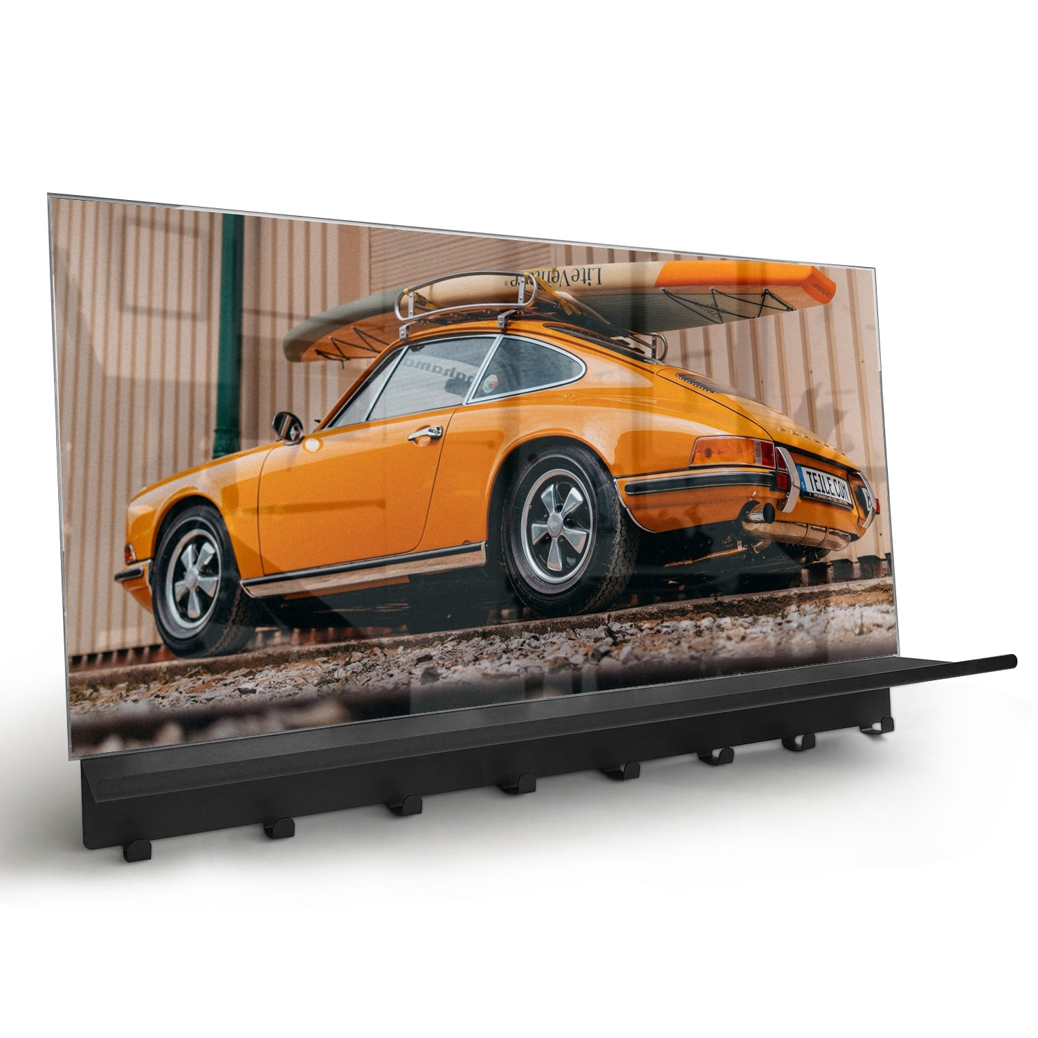 Wandgarderobe Porsche mit Surfbrett