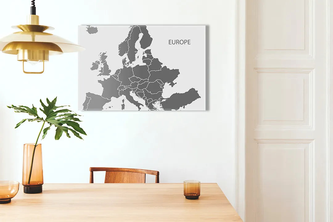 Kork-Pinnwände auf Leinwand mit graue weltkarte mit europa – Format 100 × 70 cm