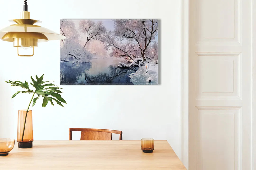 Kurkborden op canvas met winterlandschap met bomen aan het water – formaat 100 × 70 cm