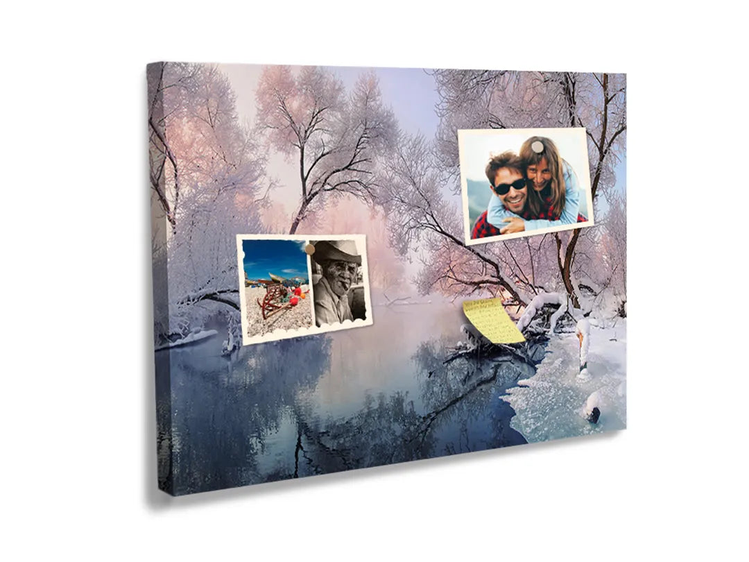 Kurkborden op canvas met winterlandschap met bomen aan het water – formaat 60 × 40 cm