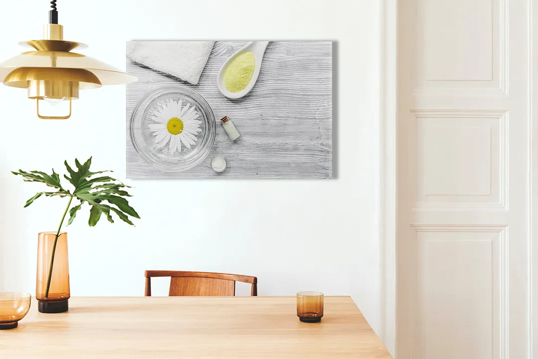 Kurkborden op canvas met wellness compositie met kamille – formaat 100 × 70 cm