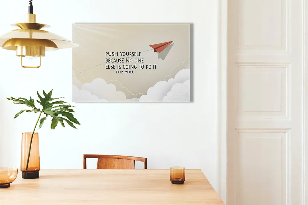 Kurkborden op canvas met motivatiequote met papieren vliegtuig – formaat 100 × 70 cm