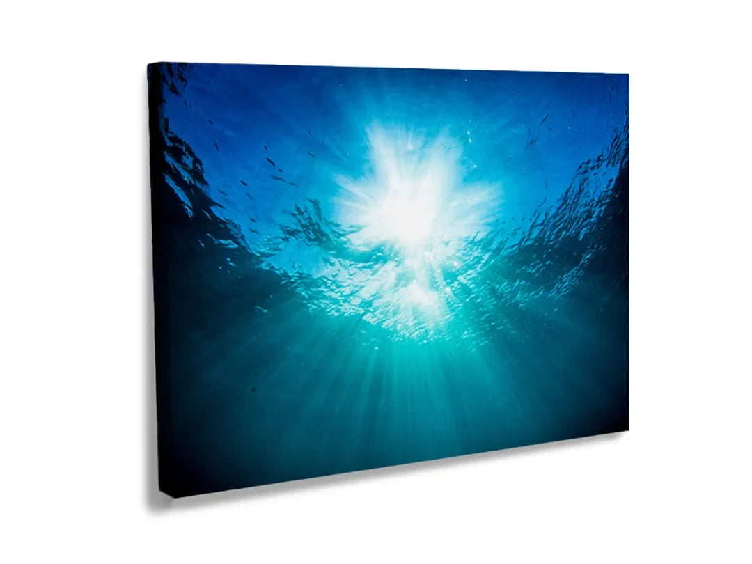 Kurkborden op canvas met zonlicht onder de oceaan – formaat 120 × 80 cm