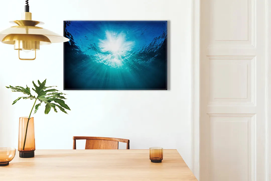 Kurkborden op canvas met zonlicht onder de oceaan – formaat 100 × 70 cm
