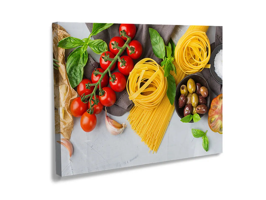 Kurkborden op canvas met italiaanse pasta met tomaten en kruiden – formaat 120 × 80 cm