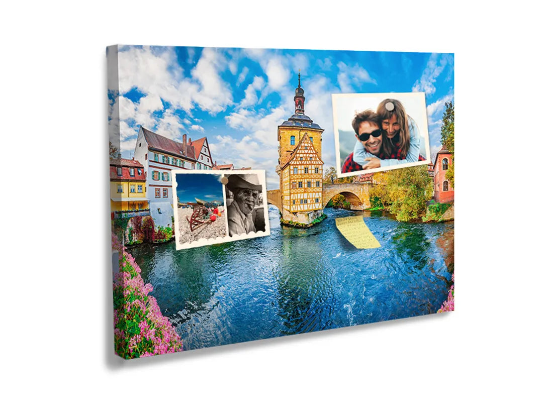 Kurkborden op canvas met historische stad aan de rivier – formaat 60 × 40 cm