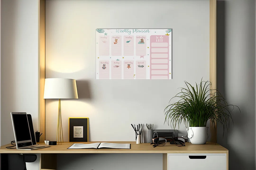 Kurkborden op canvas met pastel weekplanner met dierenillustraties – formaat 140 × 100 cm