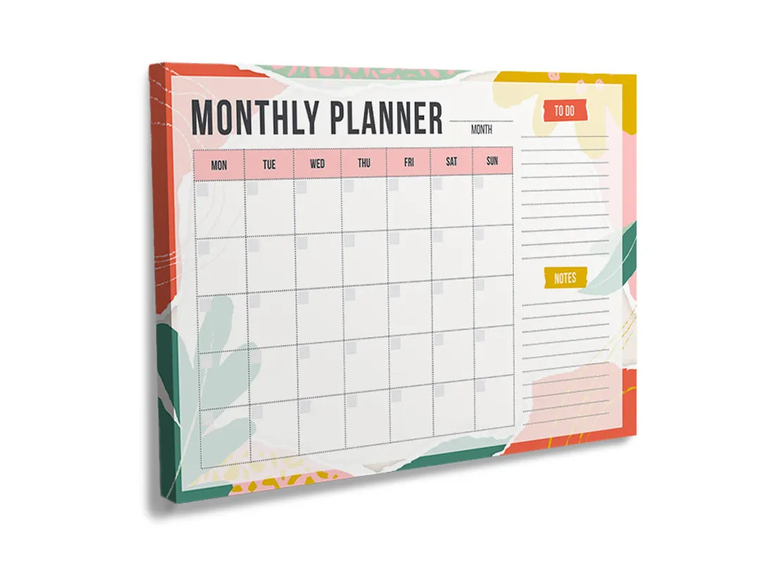 Kurkborden op canvas met kleurrijke maandplanner – formaat 120 × 80 cm