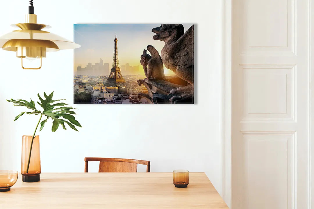 Kurkborden op canvas met parijs met eiffeltoren en toerist – formaat 100 × 70 cm