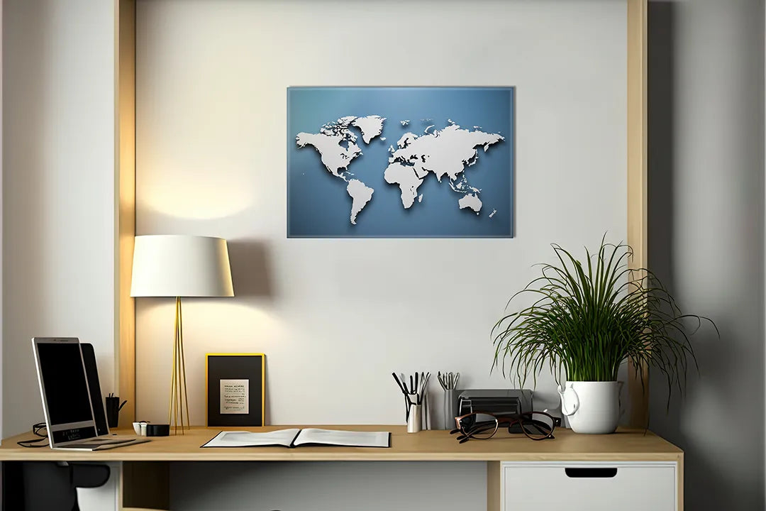 Kurkborden op canvas met driedimensionale wereldkaart op blauw – formaat 140 × 100 cm