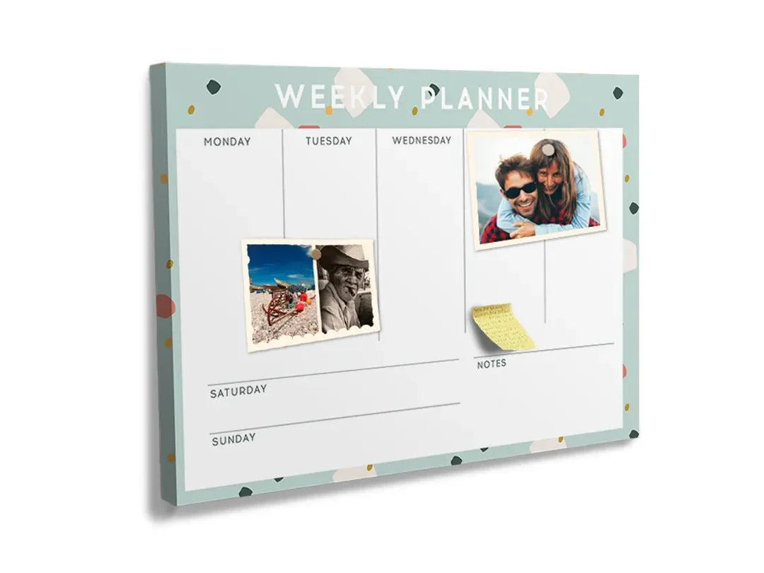 Kurkborden op canvas met groene weekplanner met stippen – formaat 60 × 40 cm