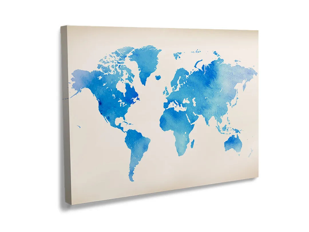 Kurkborden op canvas met blauwe aquarel wereldkaart – formaat 120 × 80 cm