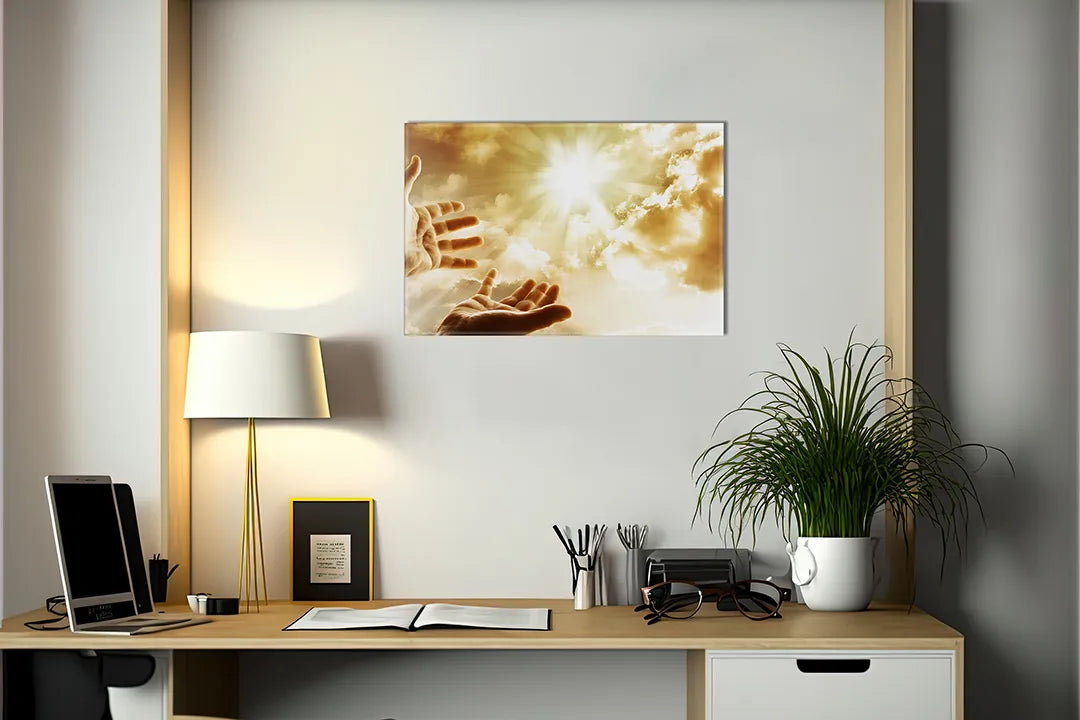 Kork-Pinnwände auf Leinwand mit hände im sonnenlicht und in den wolken – Format 140 × 100 cm