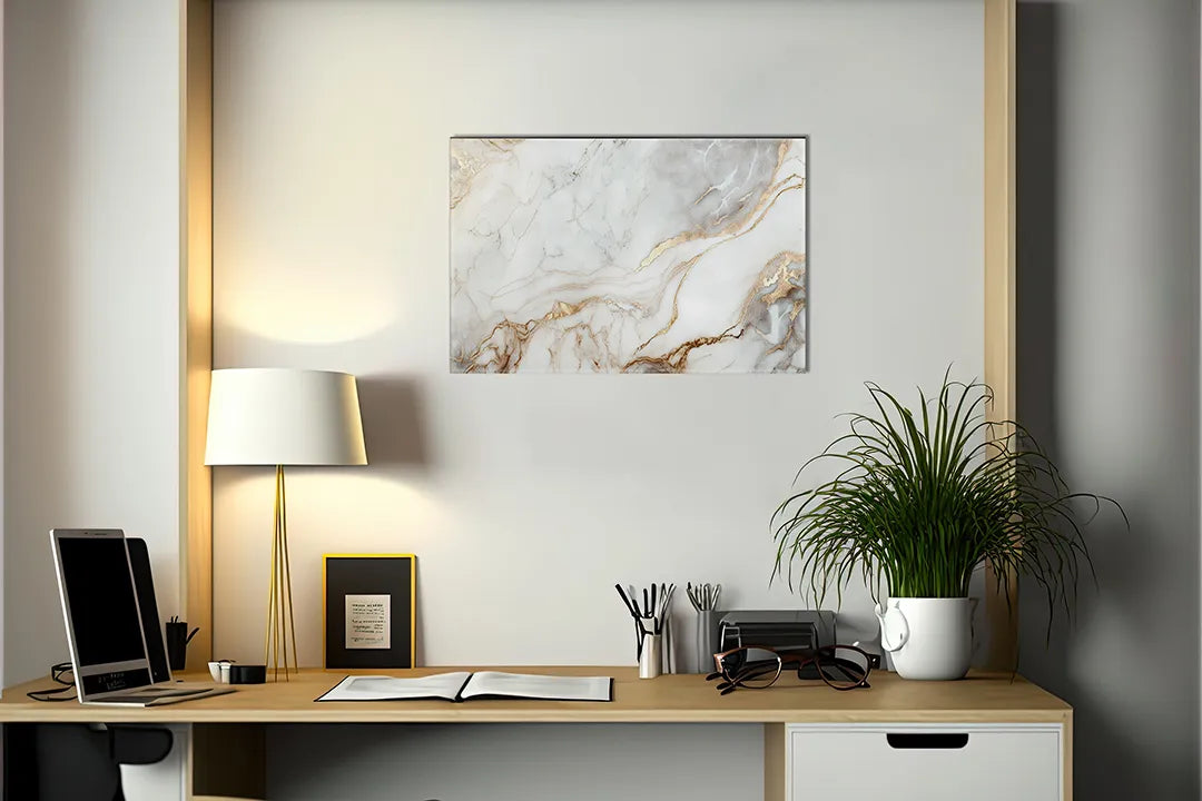 Kurkborden op canvas met licht marmer met warme goudaders – formaat 140 × 100 cm