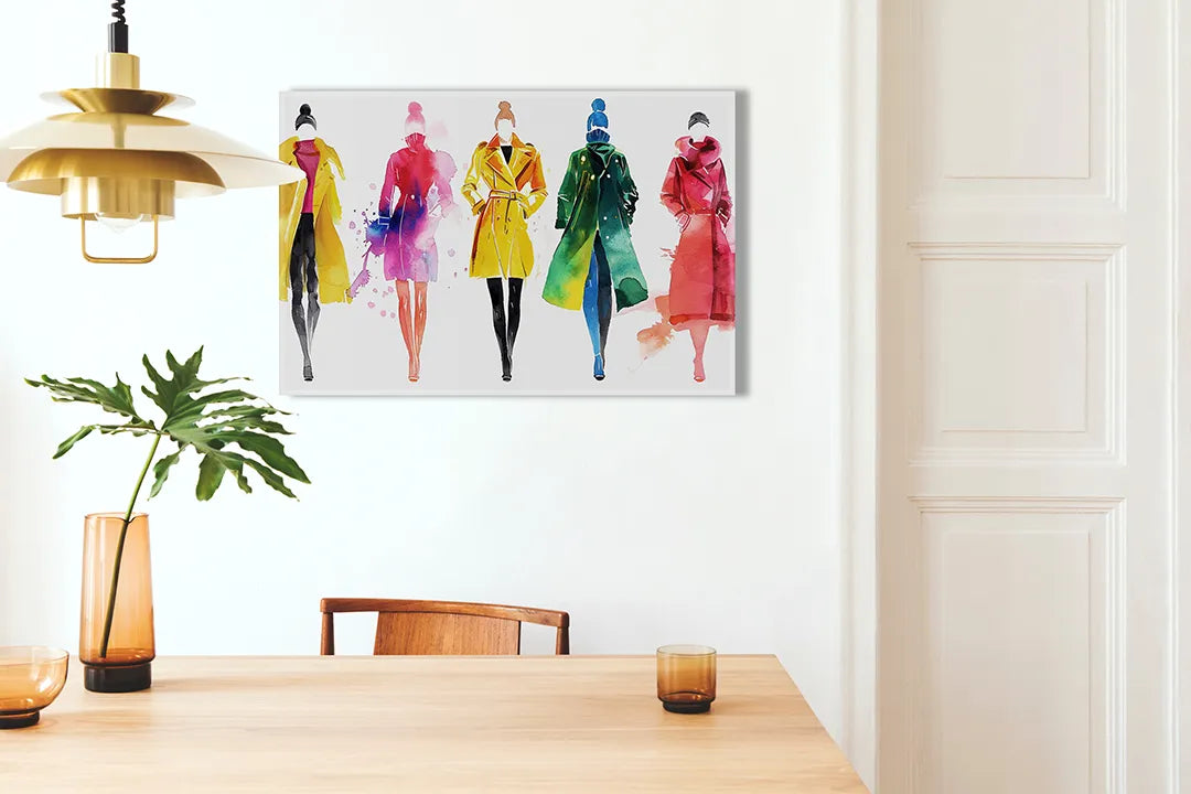Kurkborden op canvas met modeillustraties met kleurrijke jurken – formaat 100 × 70 cm