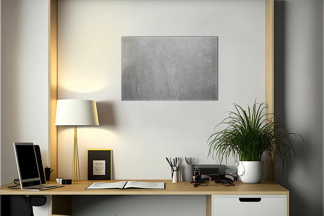 Kork-Pinnwände auf Leinwand mit hellgraue betonstruktur – Format 140 × 100 cm