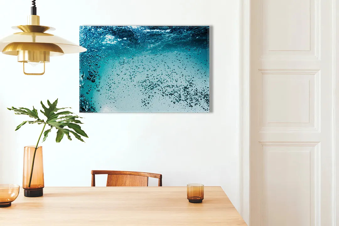 Kork-Pinnwände auf Leinwand mit luftblasen unter wasser – Format 100 × 70 cm