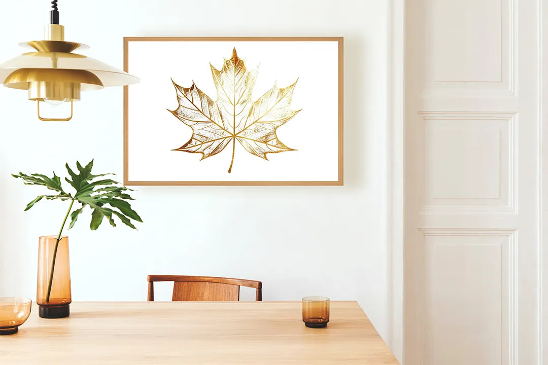 Metall Magnetboard mit hochwertigem Goldene Ahornblatt weiß Design