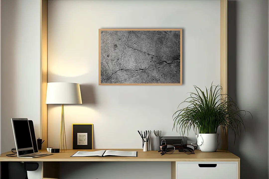 Metall Magnetboard mit hochwertigem Gebarsten Betonnen Wand Design