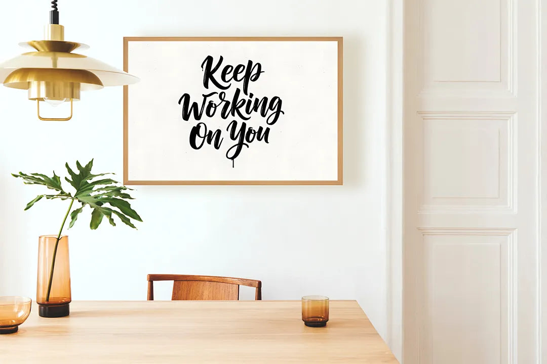 Metall Magnetboard mit hochwertigem Keep working on you Zitat Design