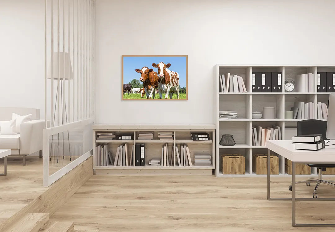 Metall Magnetboard mit hochwertigem Bruine Koeien In Grün Grasland Design