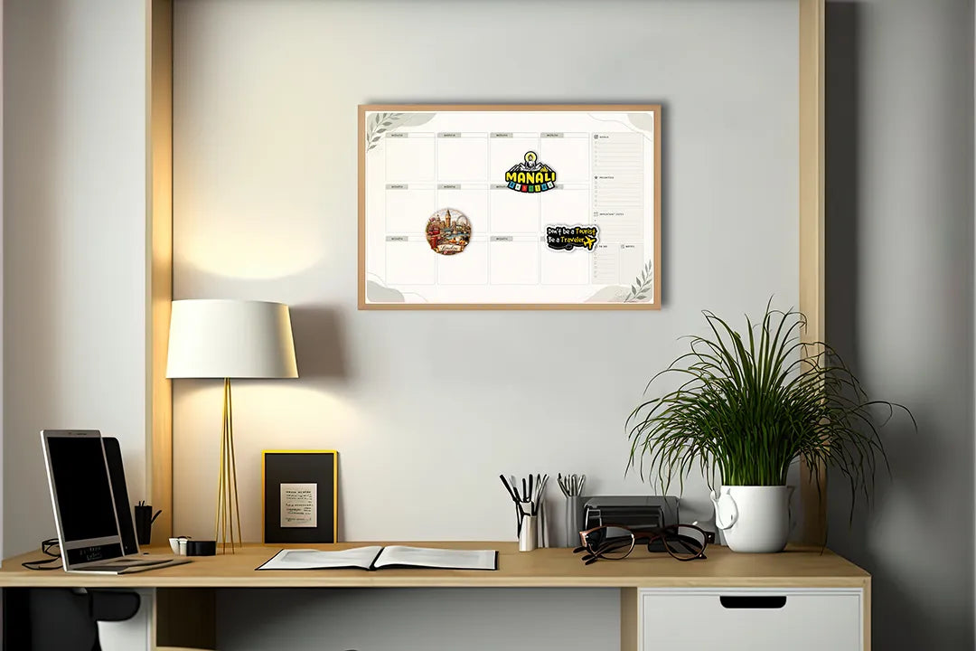 Metall Magnetboard mit hochwertigem Minimalistische Monatsplaner Design