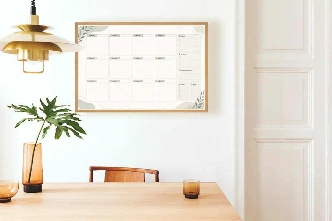 Metall Magnetboard mit hochwertigem Minimalistische Monatsplaner Design