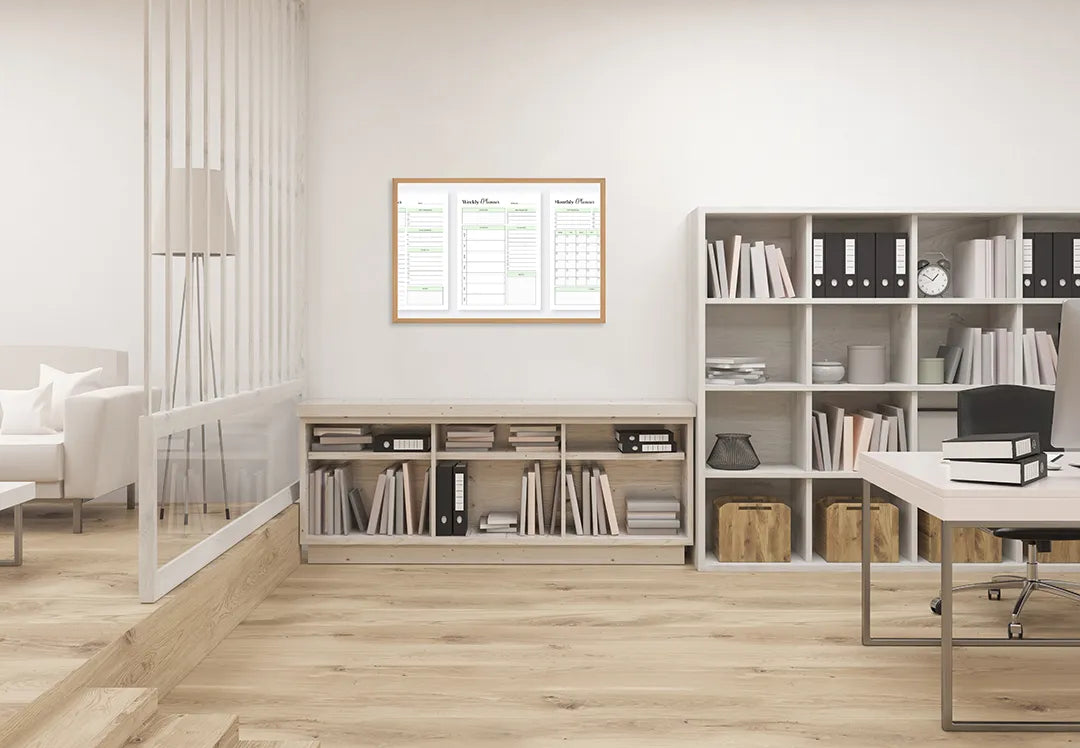 Metall Magnetboard mit hochwertigem Monatsplaner modern weiß Design