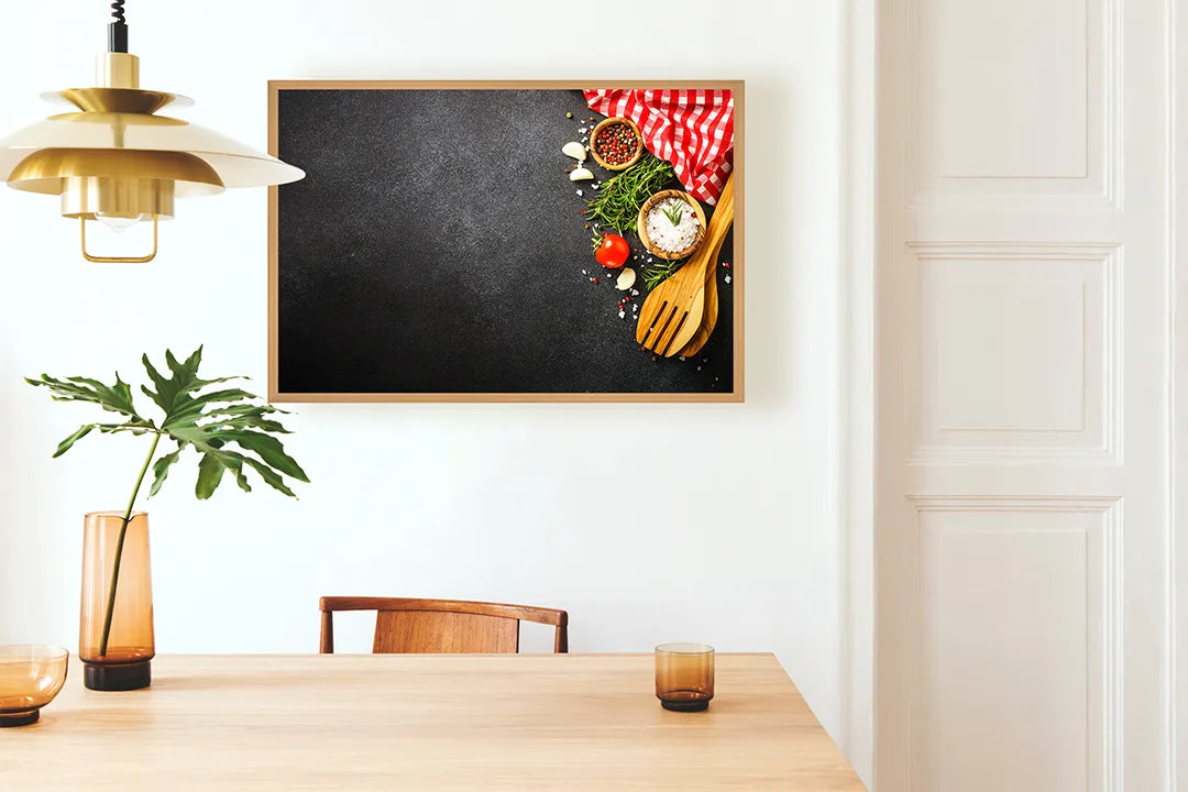 Metall Magnetboard mit hochwertigem Hölzerne kookgerei und tomaten Design