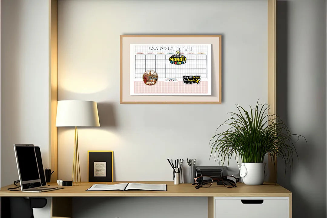 Metall Magnetboard mit hochwertigem Rosa Monatsplaner Design