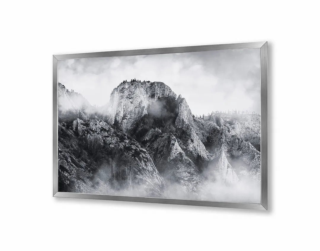 Metall Magnetboard mit hochwertigem Mistige Bergtoppen Design