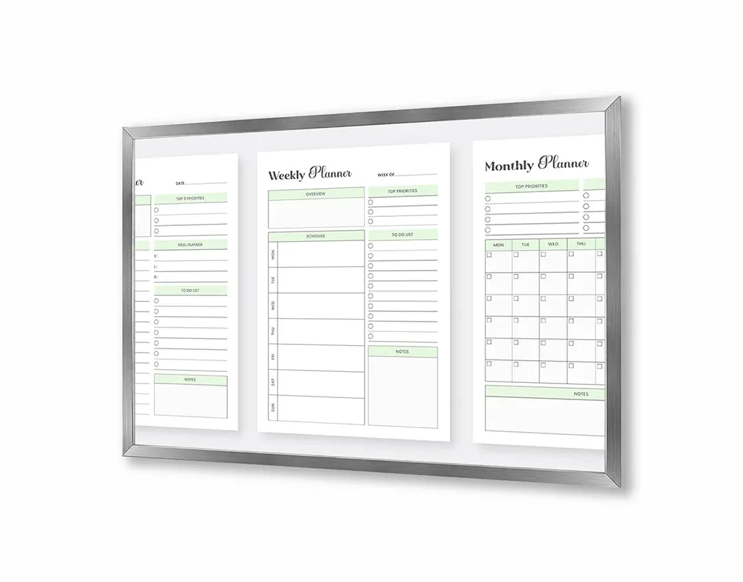 Metall Magnetboard mit hochwertigem Monatsplaner modern weiß Design