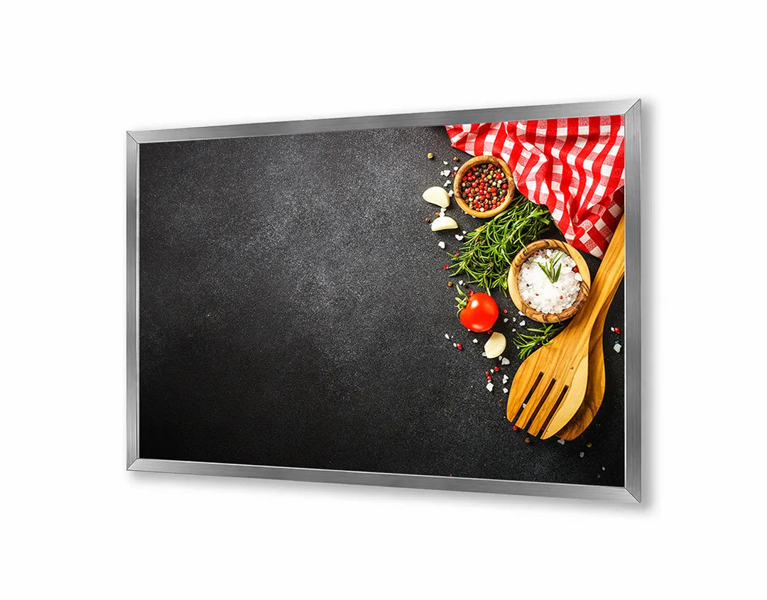 Metall Magnetboard mit hochwertigem Hölzerne kookgerei und tomaten Design
