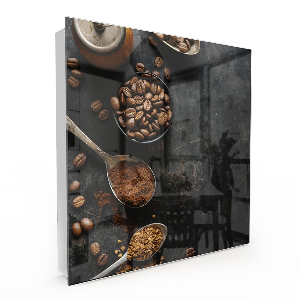 Schlüsselkast Kaffeebohnen und gemahlener Kaffee