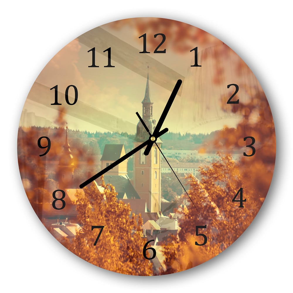 Wanduhr Rund - Kirche im Herbst