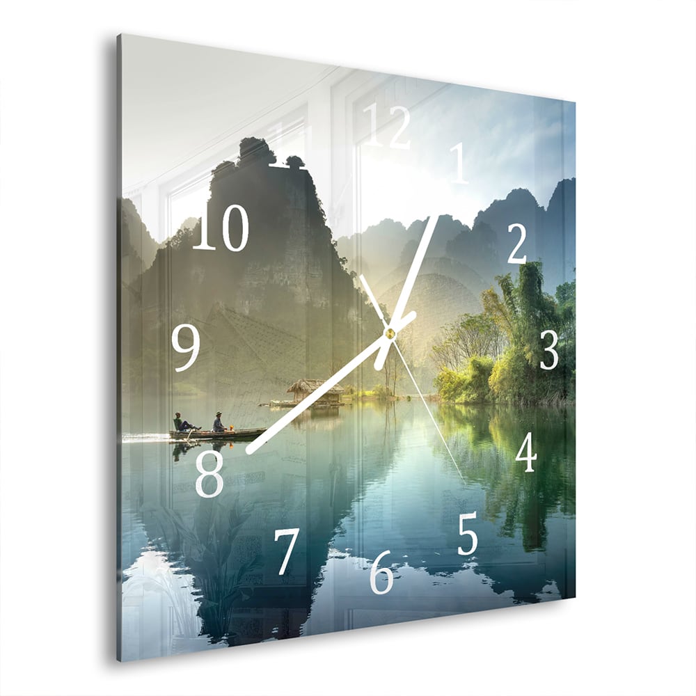 Wanduhr 30x30 - Nebelige Berge