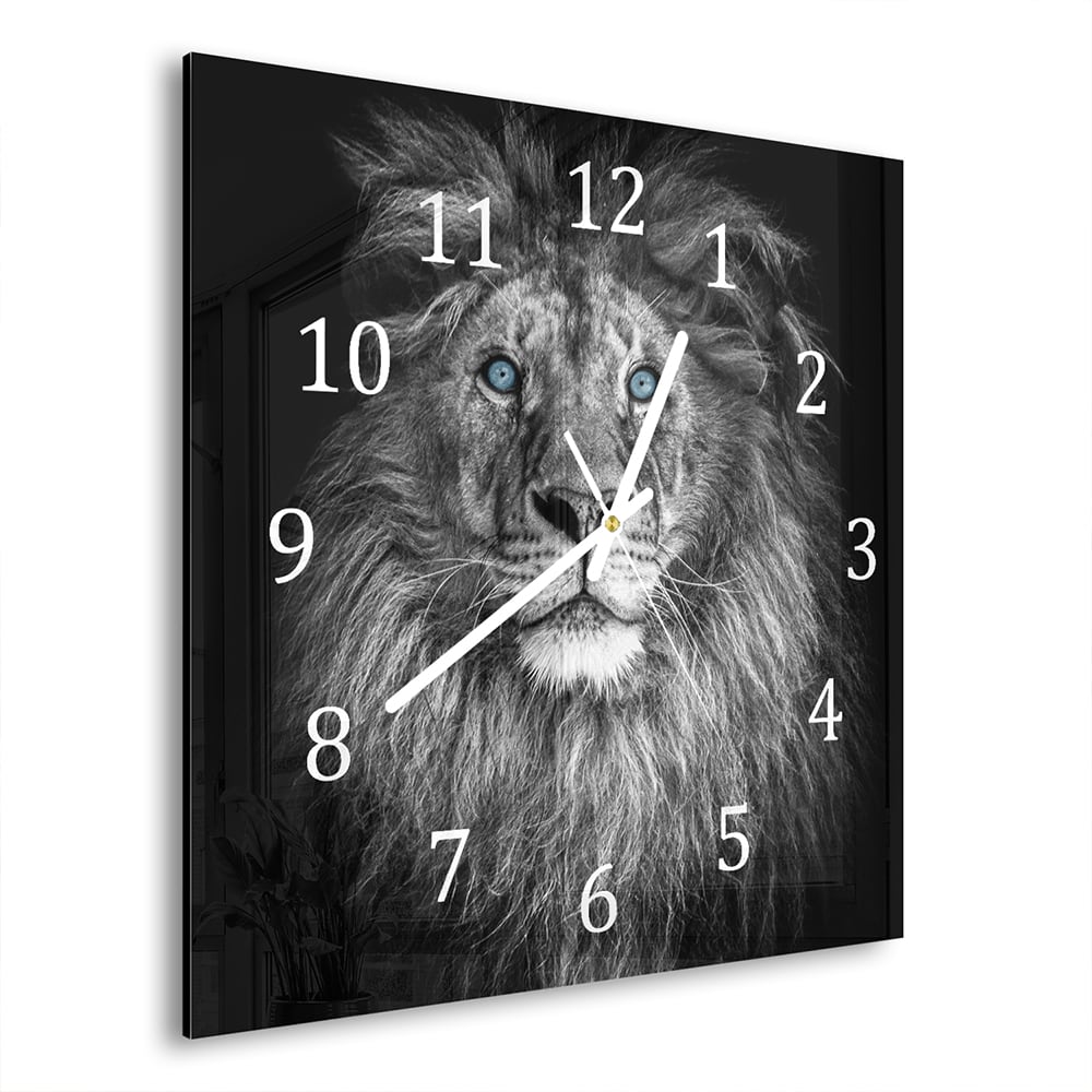 Wanduhr 30x30 - Löwe mit blauen Augen