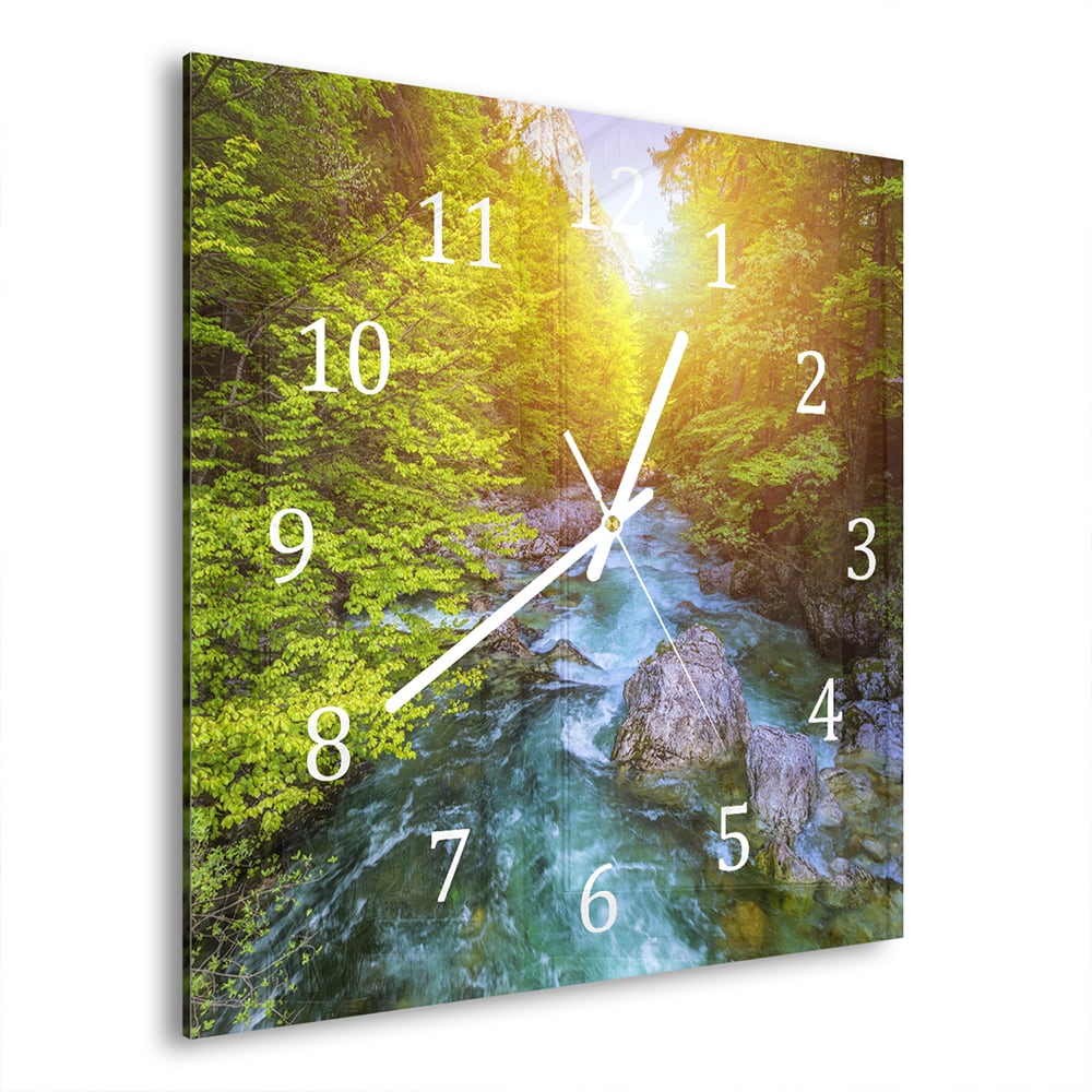 Wanduhr 30x30 - Kristallklares Bergwasser